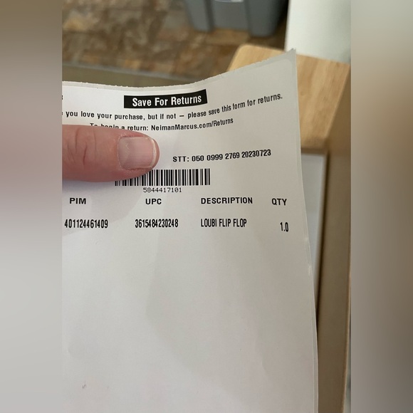 Christian Louboutin- Loubi Flip Donna Flat, black/red. Material- rubber. Size 37 - Picture 3 of 10